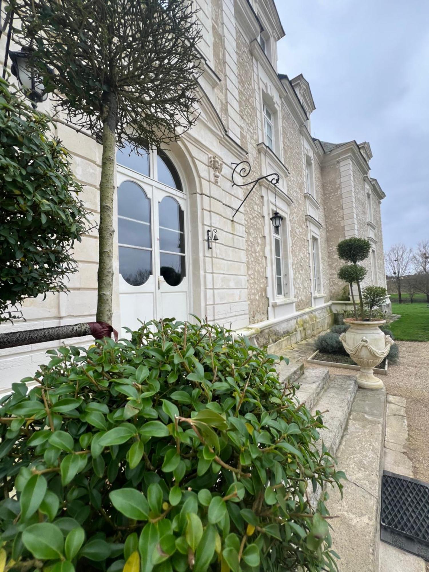 Château de Montaupin Oizé Extérieur photo