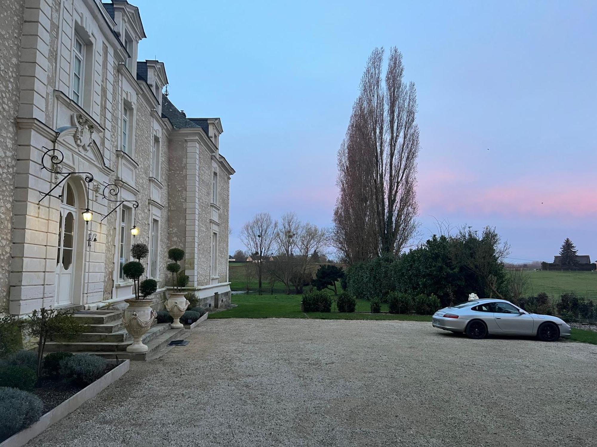 Château de Montaupin Oizé Extérieur photo